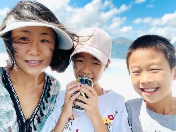 辞掉500强金饭碗，带娃12年，她活成全职妈妈的天花板