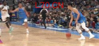 CBA生涯首秀!麦基12中5得12分6板3助 连续“举火烧天”引关注 适应阶段需磨合