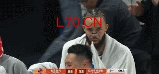 CBA生涯首秀！麦基12中5得12分6板3助 连续“举火烧天”引关注 适应阶段需磨合