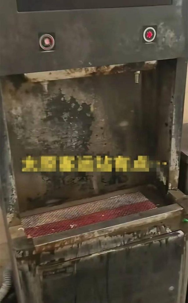 太原客运站饮水机污垢严重 当地回应 已督促更换新设备